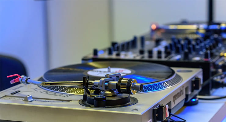 A DJ's turntables.